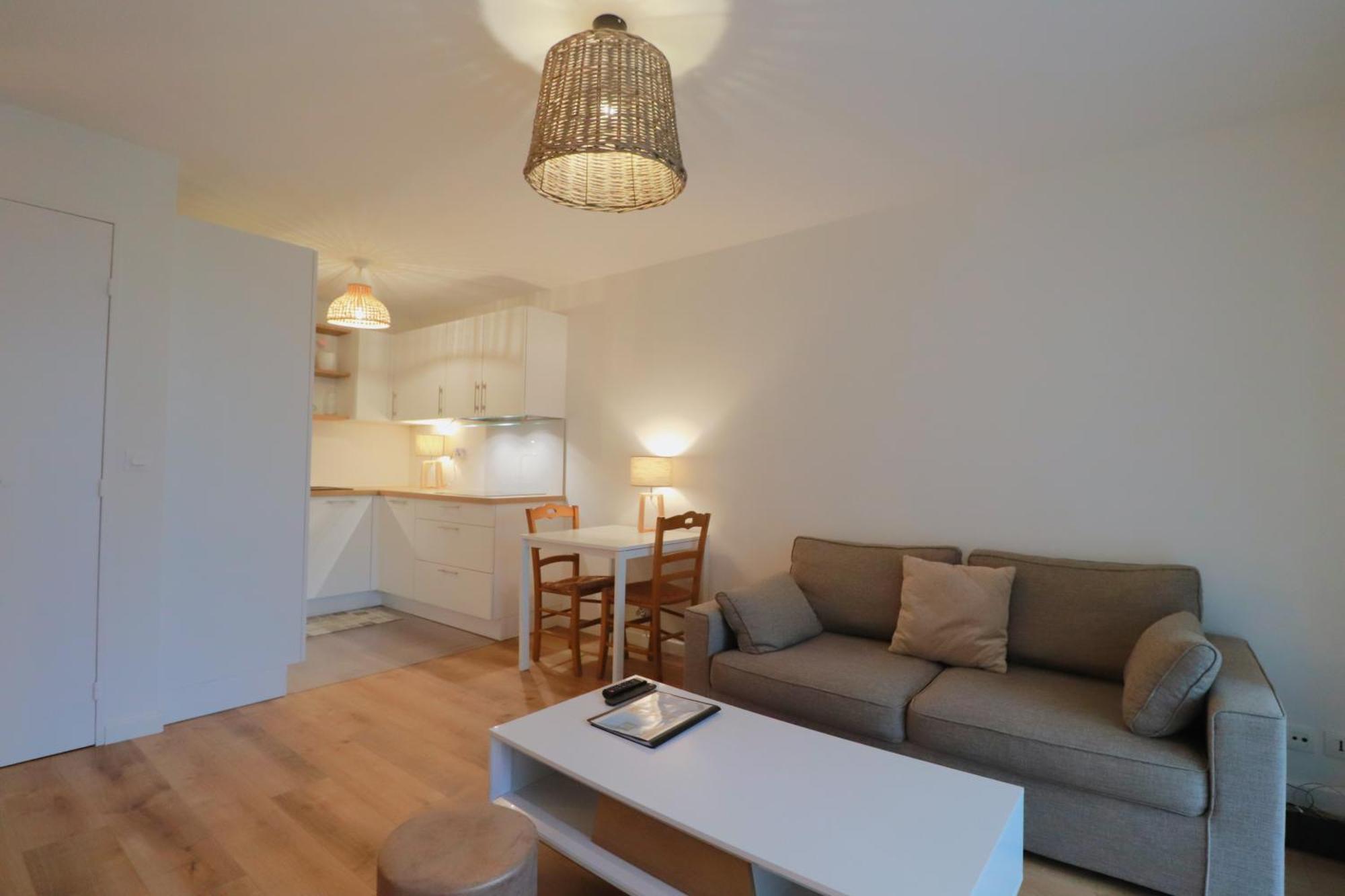 Olivia - T2 - Confort - Wifi- Parking Vannes Dış mekan fotoğraf